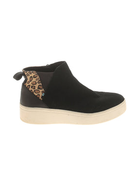 1 shoe size - 8 1/2
