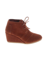 1 shoe size - 6