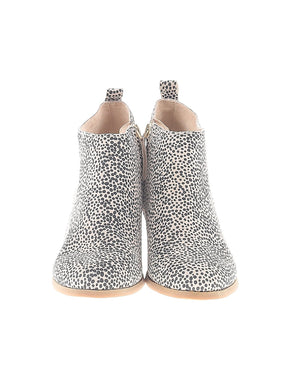 2 shoe size - 7 1/2