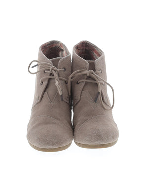 2 shoe size - 9 1/2