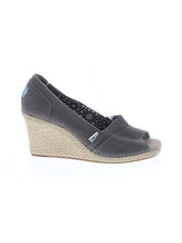 1 shoe size - 10