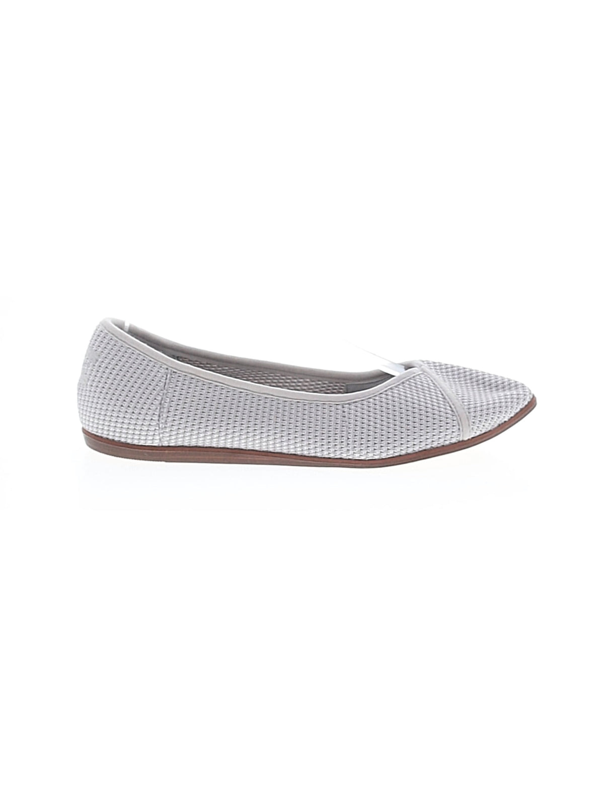 1 shoe size - 7 1/2