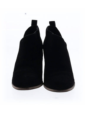 2 shoe size - 9