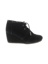 1 shoe size - 8 1/2