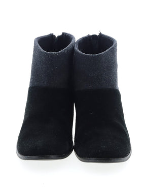 2 shoe size - 7 1/2