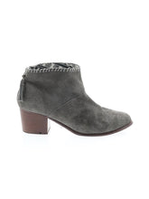 1 shoe size - 10