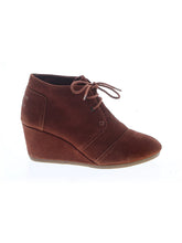 1 shoe size - 8
