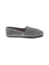 1 shoe size - 7 1/2