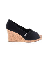 1 shoe size - 8 1/2