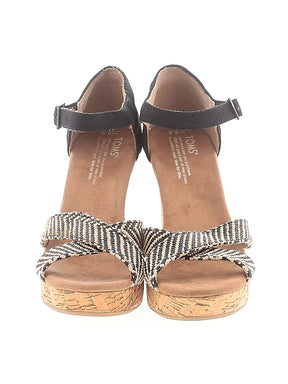 2 shoe size - 8 1/2
