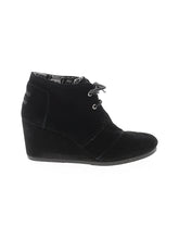 1 shoe size - 6