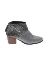 1 shoe size - 42 (EU)