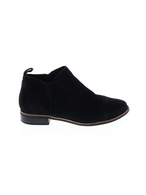 1 shoe size - 6