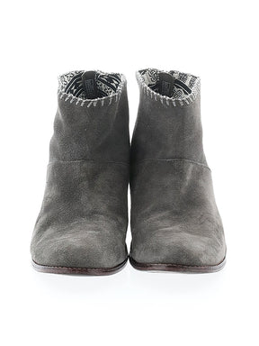 2 shoe size - 10