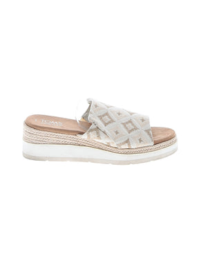 1 shoe size - 7