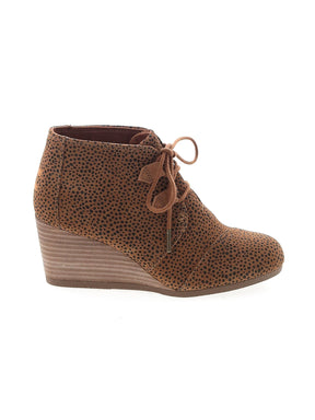 1 shoe size - 7