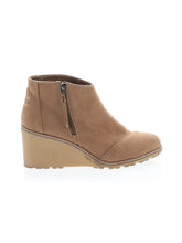 1 shoe size - 11