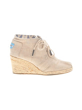 1 shoe size - 5 1/2