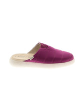 1 shoe size - 9
