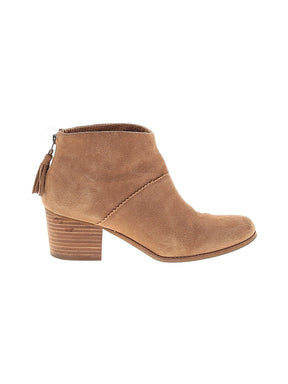 1 shoe size - 10