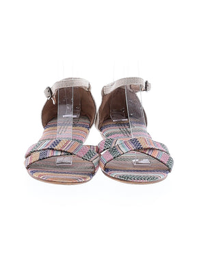 2 shoe size - 8 1/2