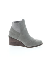 1 shoe size - 8 1/2