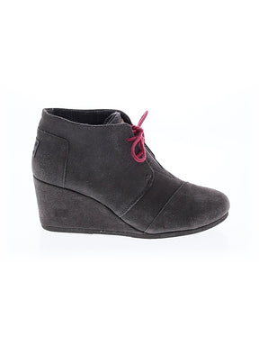 1 shoe size - 10