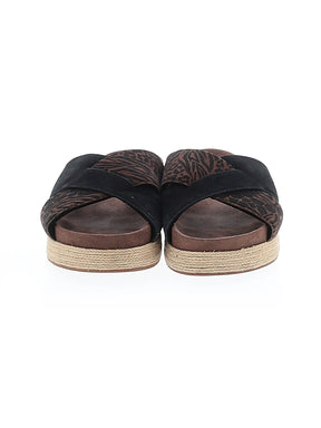 2 shoe size - 9
