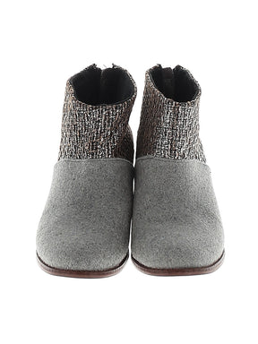 2 shoe size - 7 1/2