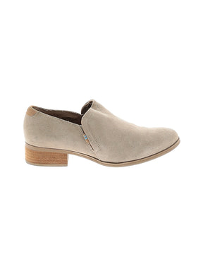 1 shoe size - 8 1/2