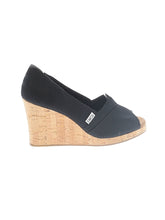 1 shoe size - 7