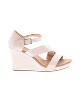 1 shoe size - 6