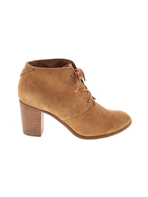 1 shoe size - 8 1/2