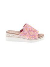 1 shoe size - 8