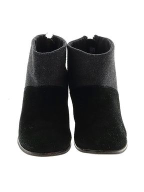 2 shoe size - 9