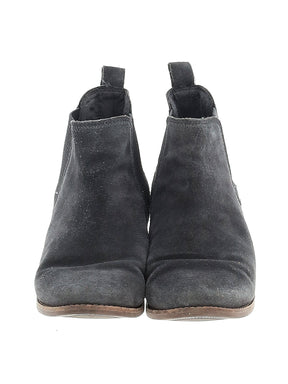 2 shoe size - 8 1/2