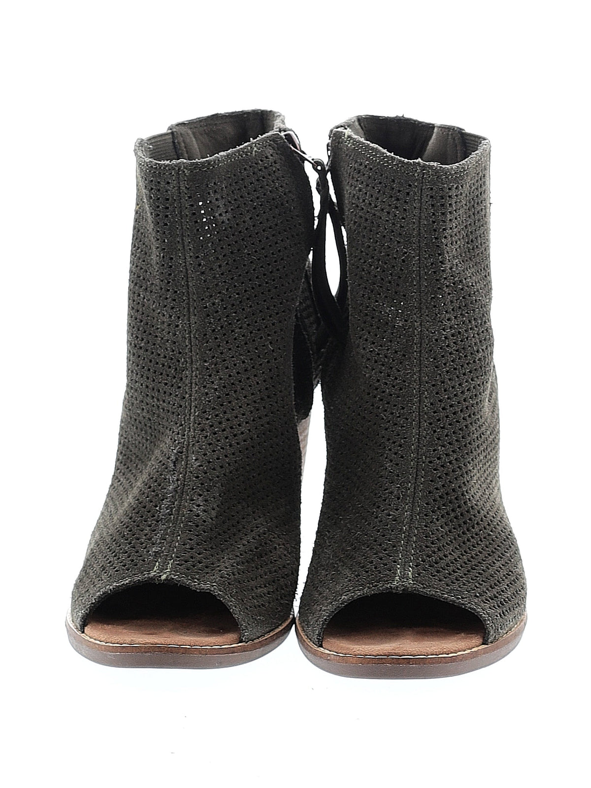2 shoe size - 9 1/2