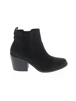 1 shoe size - 6