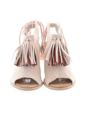 2 shoe size - 6 1/2